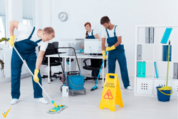 5 reasons to hire professional office cleaning services